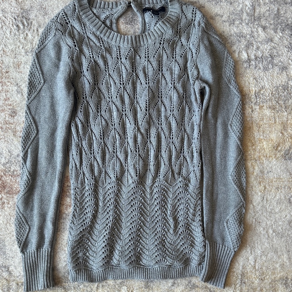 Banana Republic Gray Cable Knit Sweater